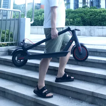 Hulajnoga elektryczna dalekiego zasięgu AERIUM AOVO PRO